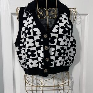 Say What? Black and White Floral Crop Top